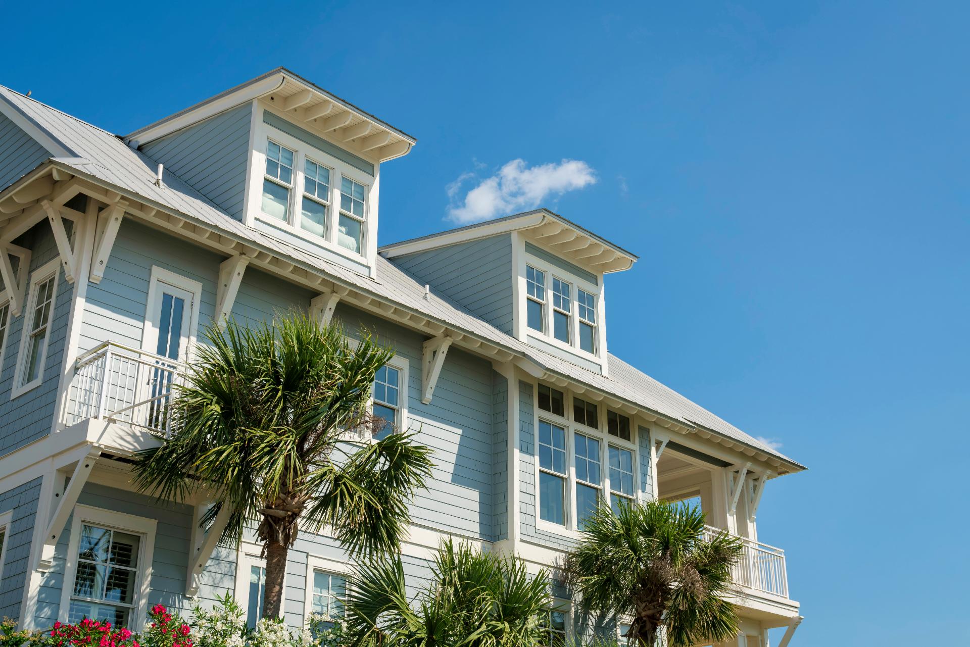 How Often Should a Vacation Rental Pool Be Serviced in Florida?